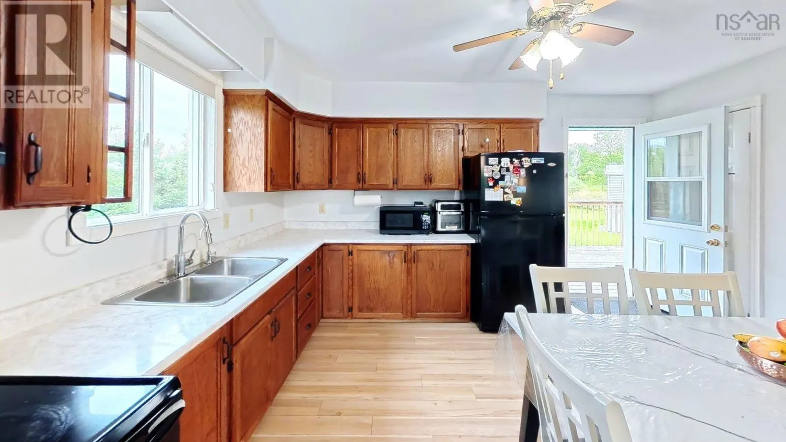 3 Windcrest Avenue