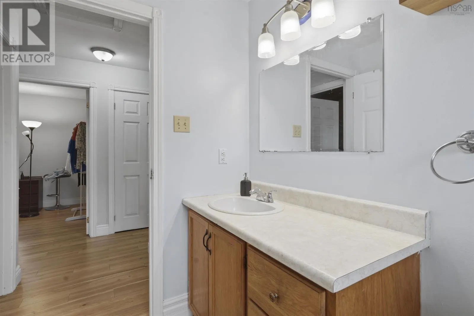 3 Windcrest Avenue