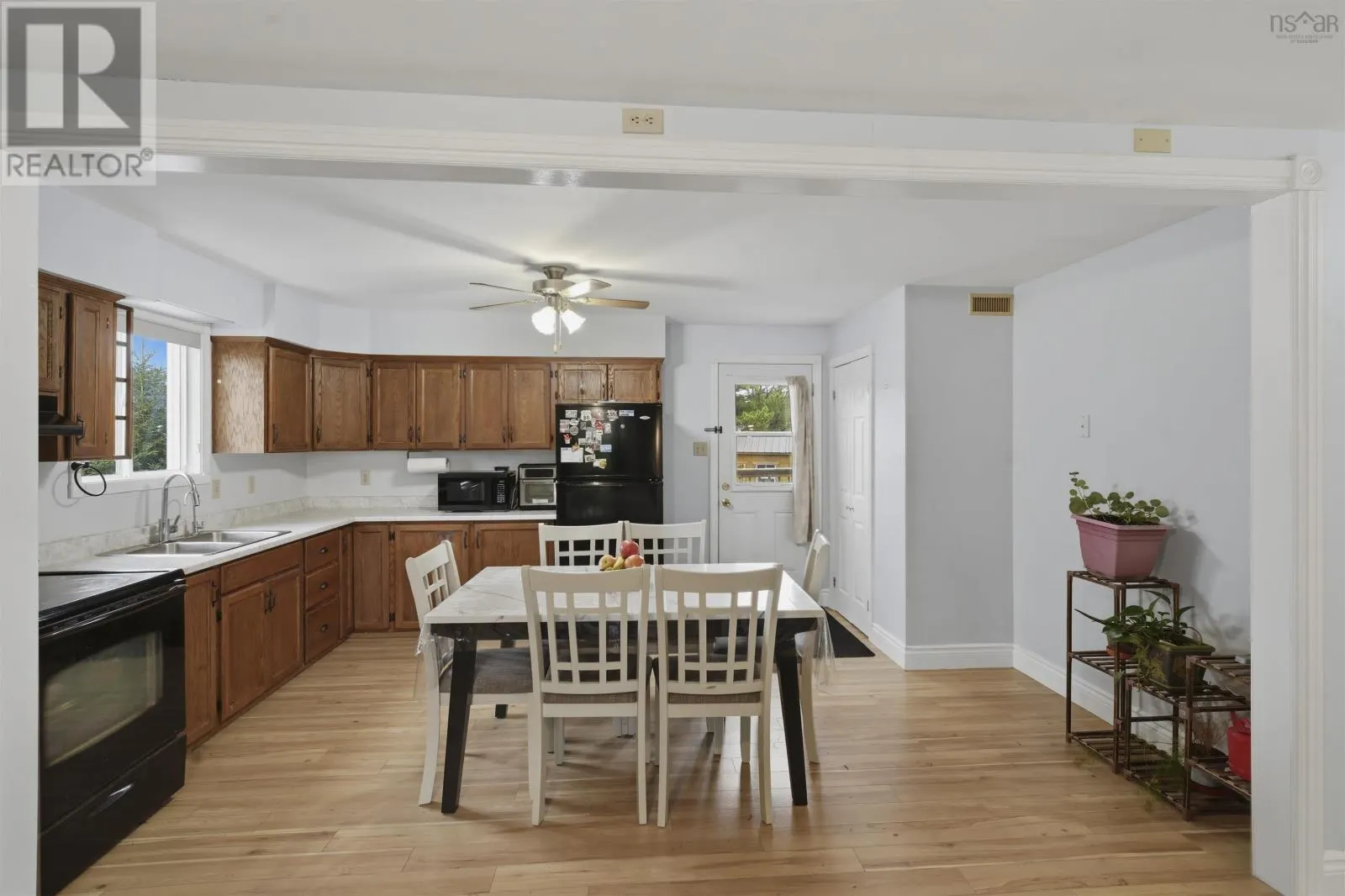 3 Windcrest Avenue