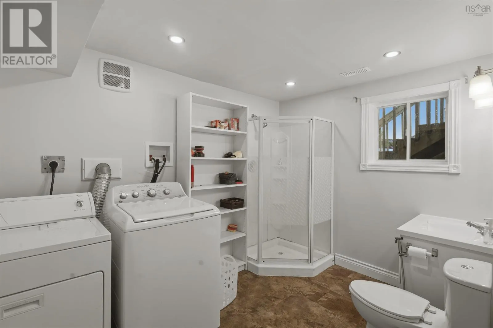 3 Windcrest Avenue