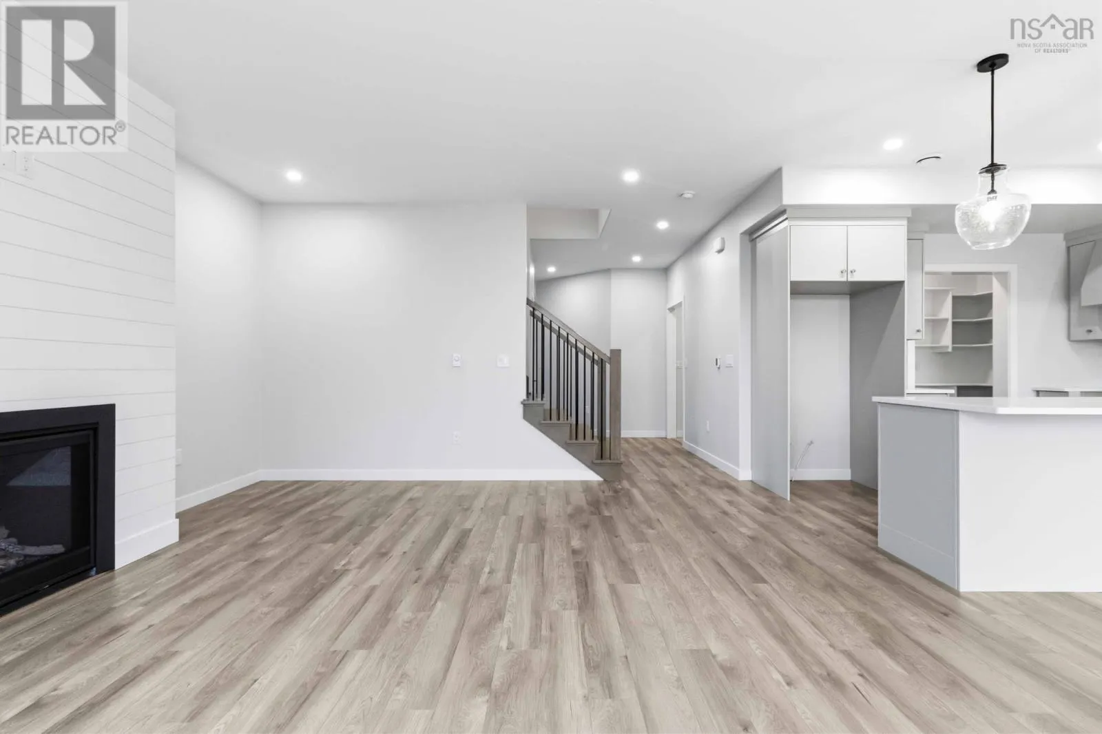 GW-4 26 Gardenia Way