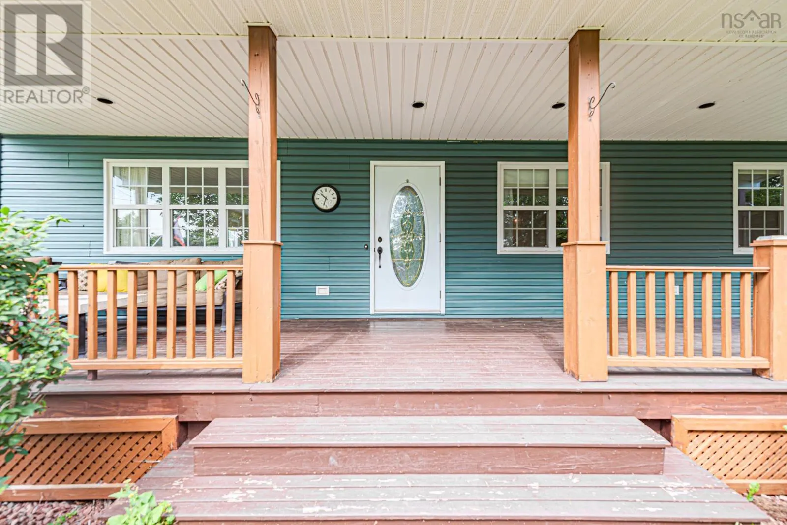 112 Pleasant Street