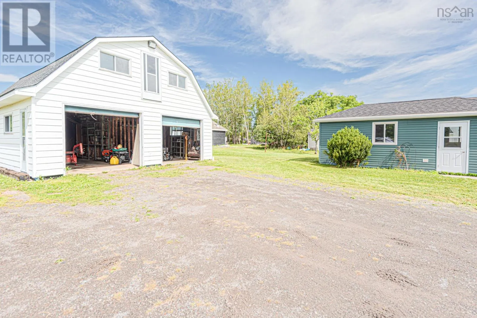 112 Pleasant Street