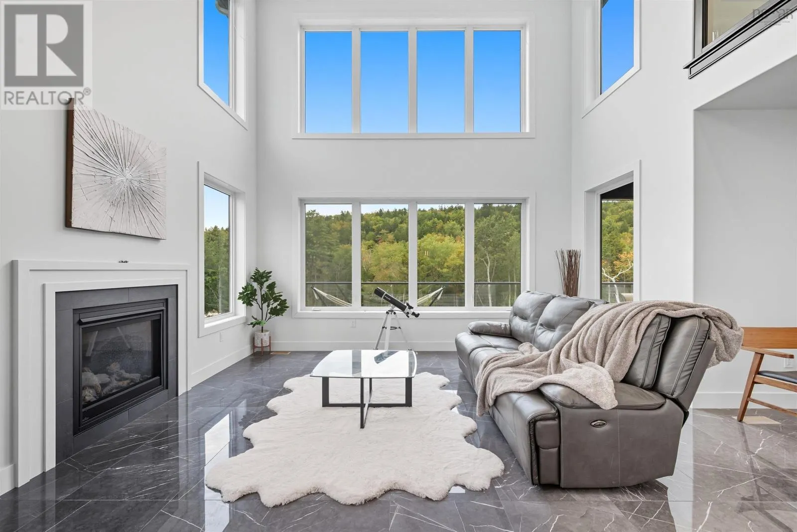 89 Cairnstone Lane