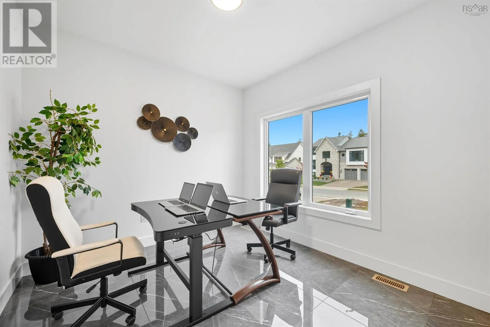 89 Cairnstone Lane