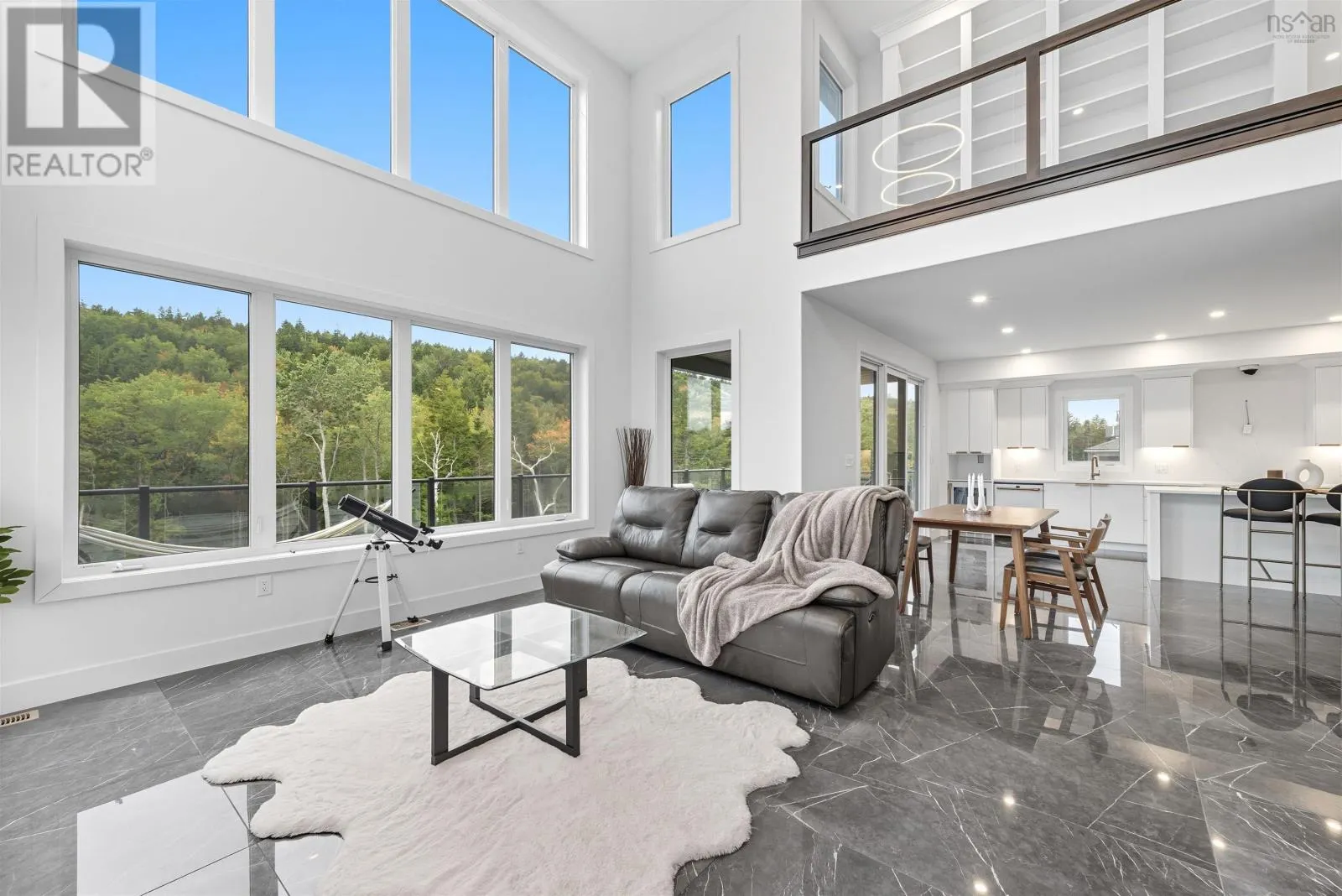 89 Cairnstone Lane