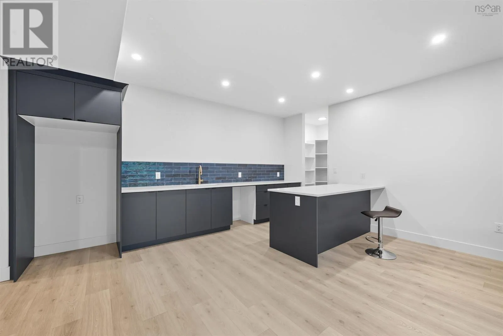 89 Cairnstone Lane