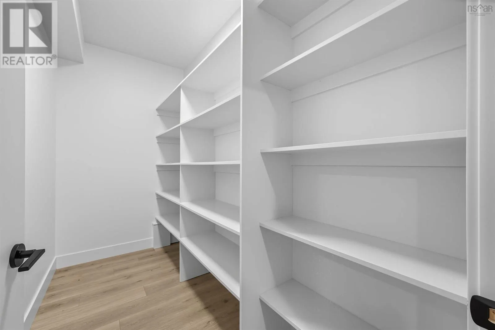 89 Cairnstone Lane