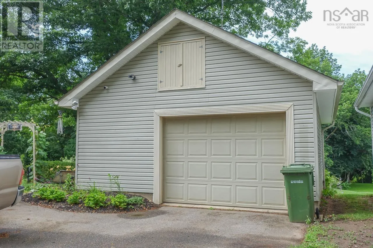 108 Marsters Avenue