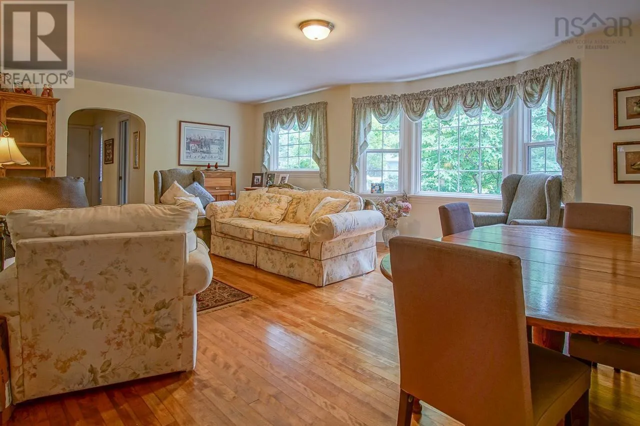 108 Marsters Avenue
