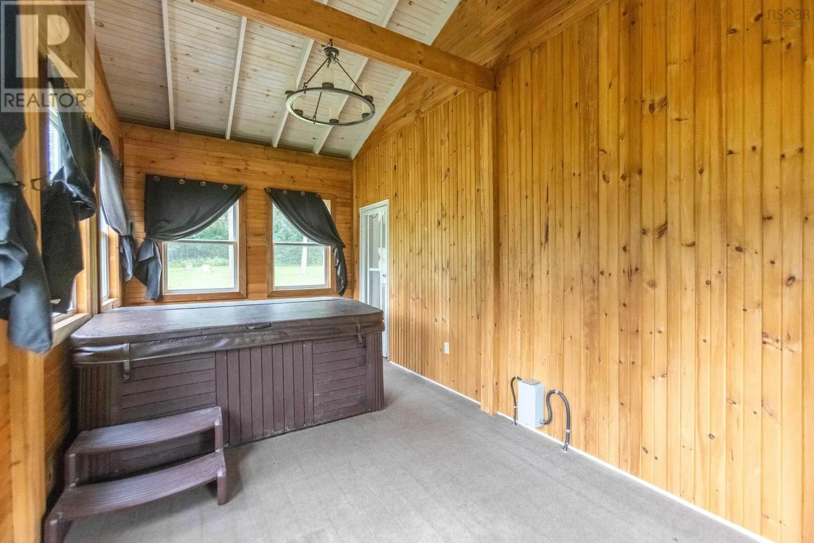 1321 Windham Hill Road