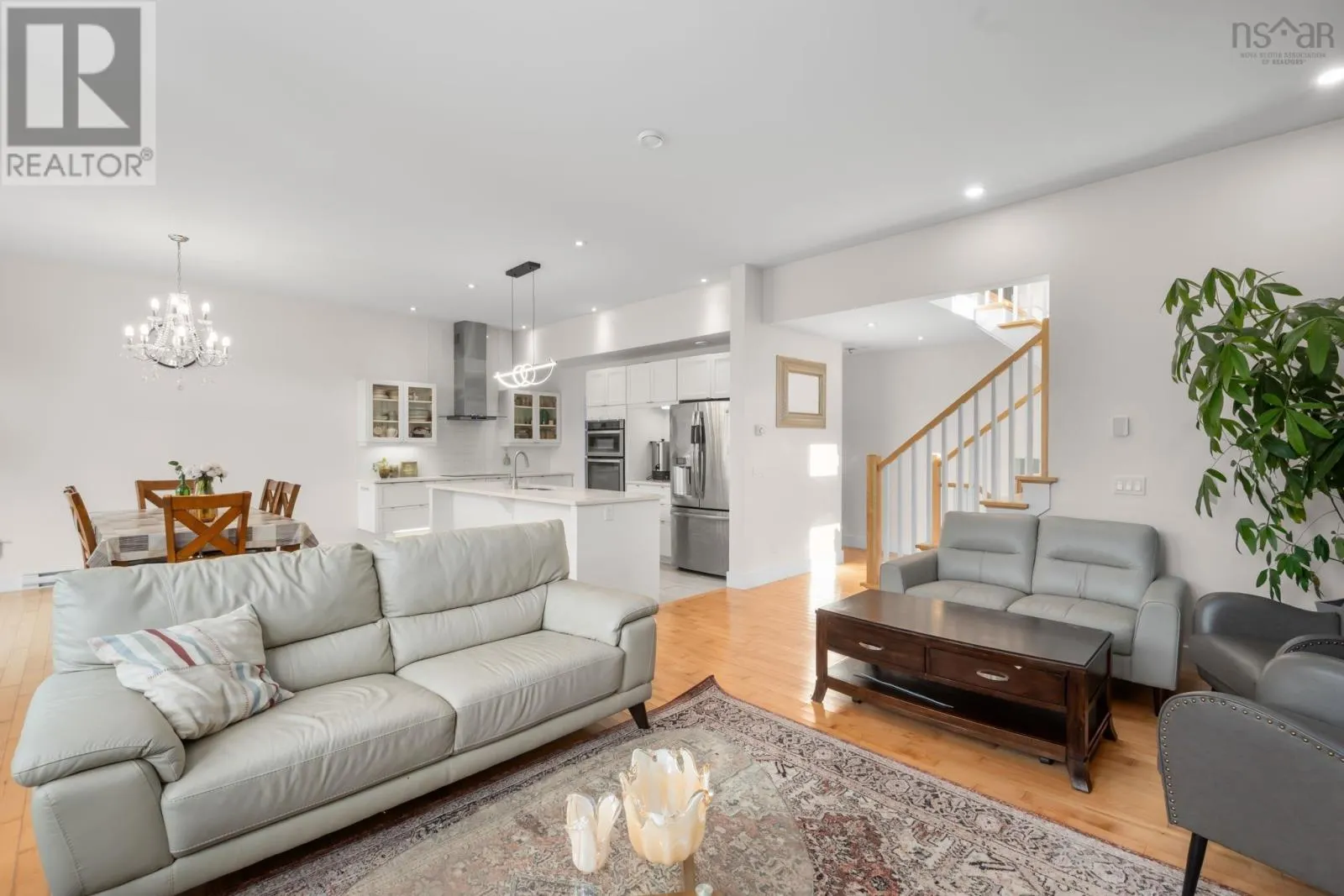 166 Hollyhock Way