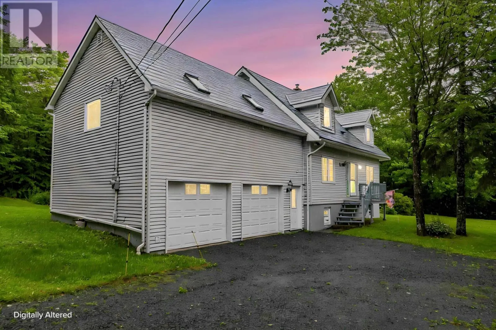 32 Kipawa Crescent