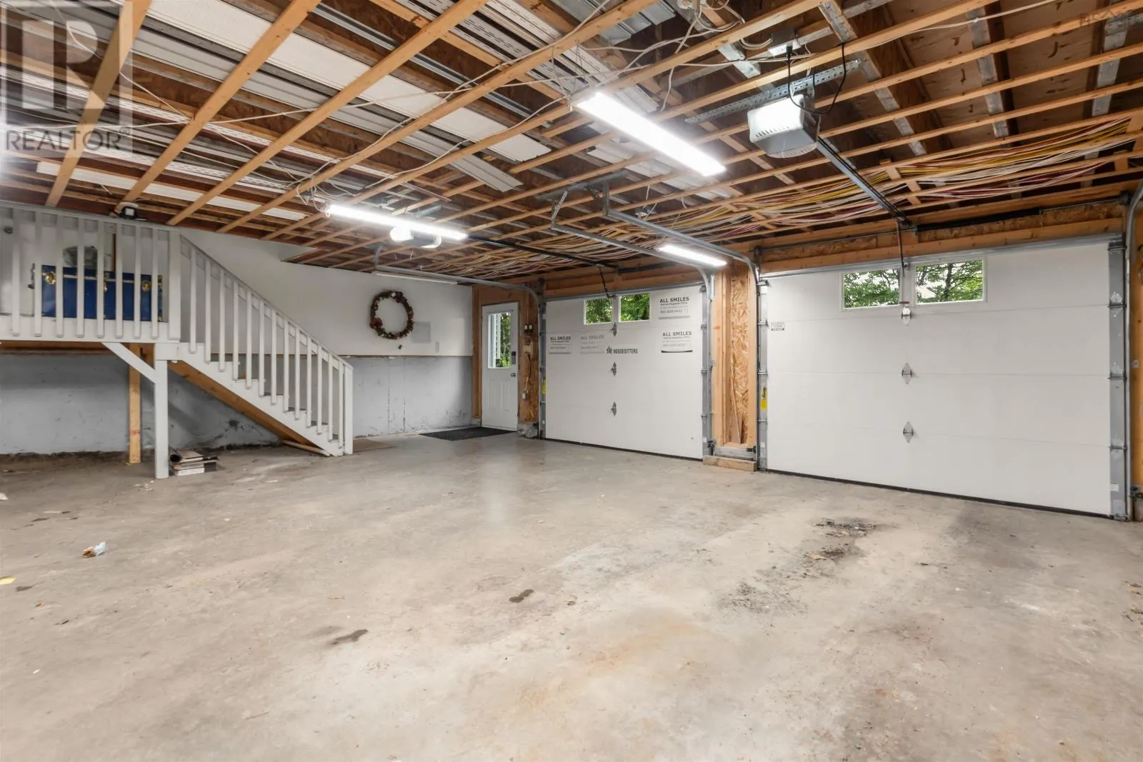 32 Kipawa Crescent