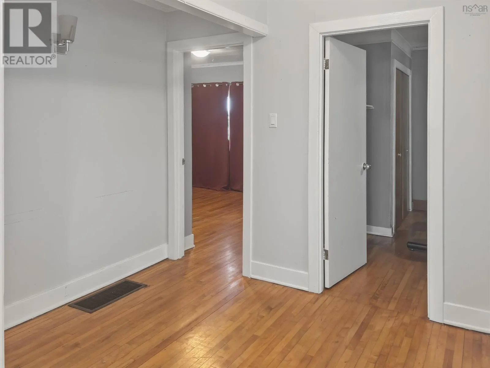 119 Pier Road