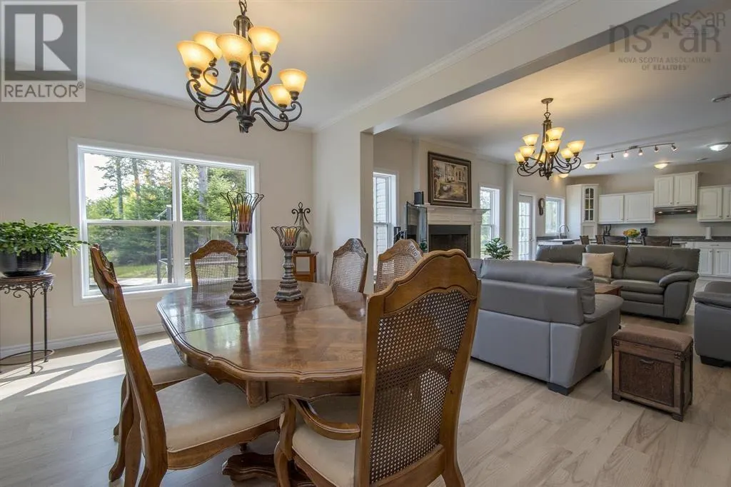 31 Grebe Avenue