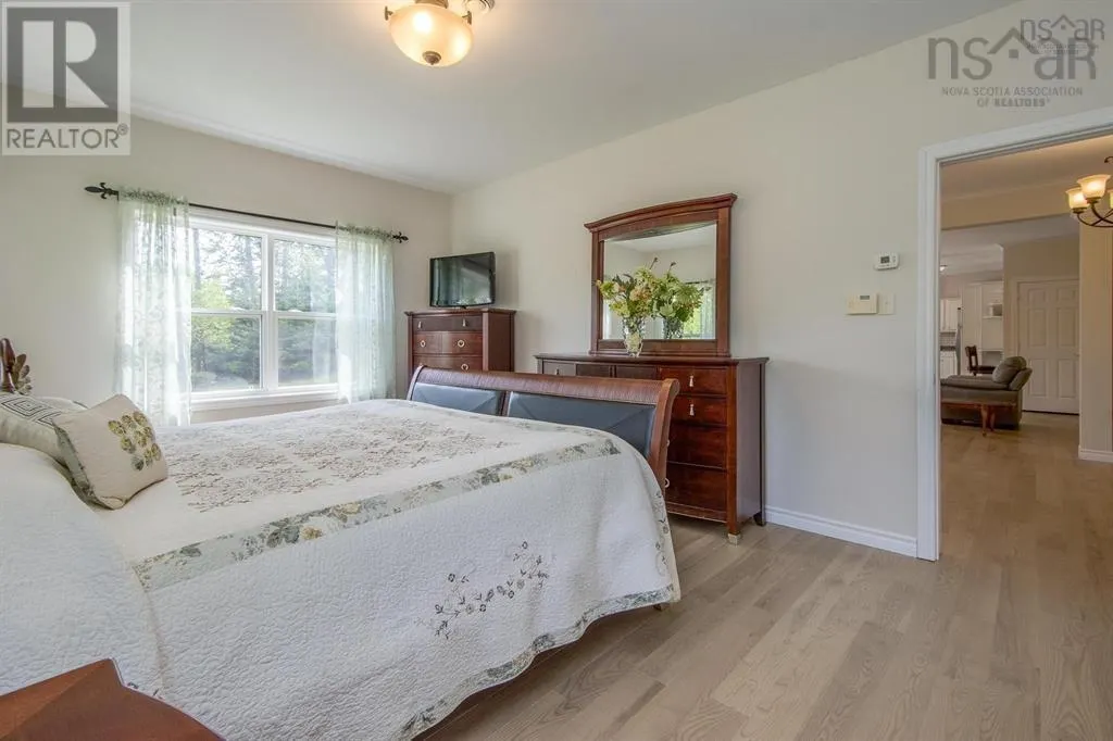 31 Grebe Avenue
