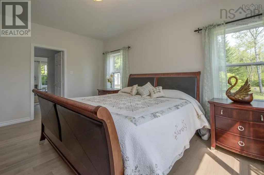 31 Grebe Avenue