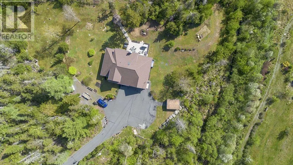 31 Grebe Avenue