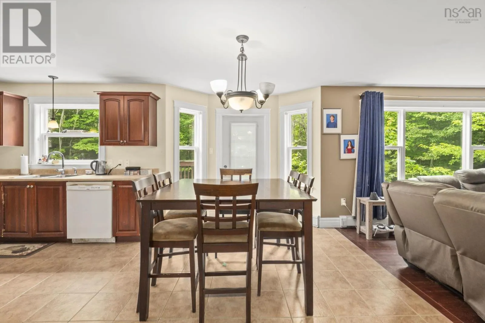 280 Daisywood