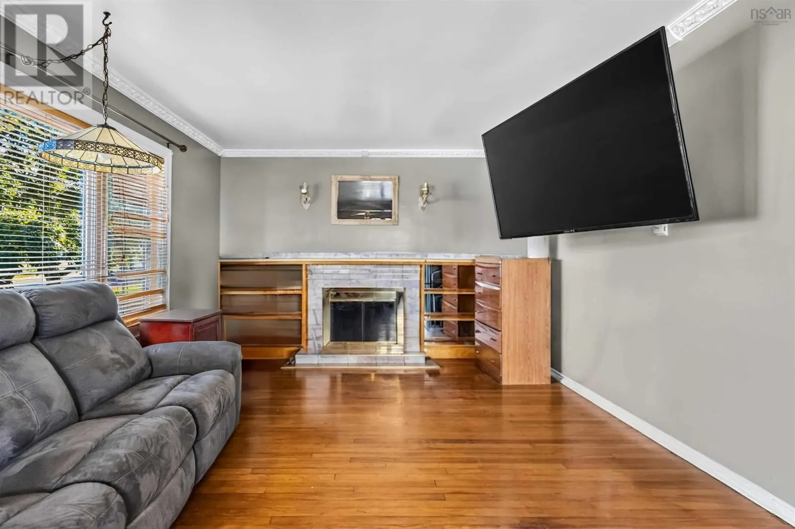 12 Auburn Avenue