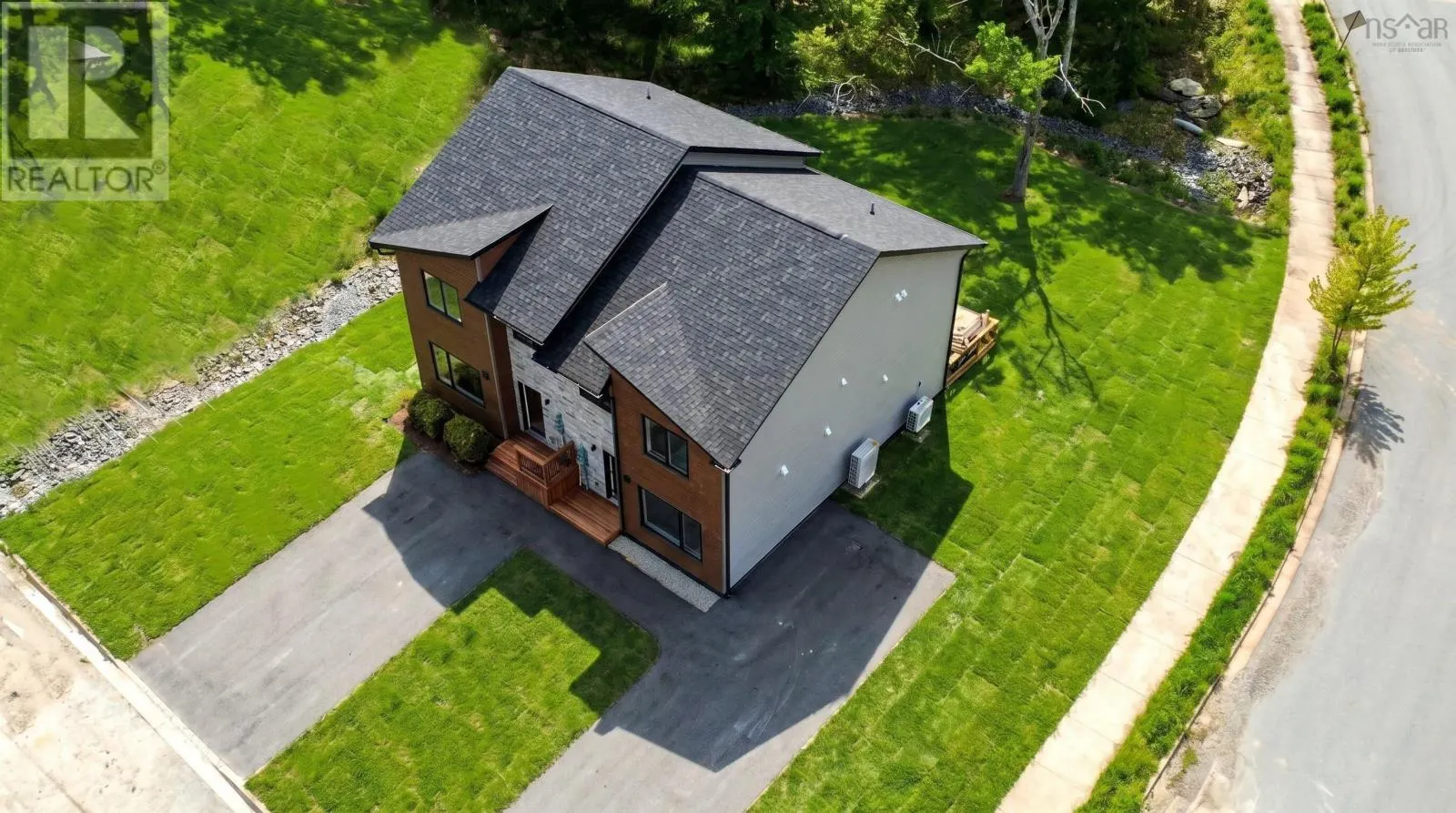 54 Heckman Avenue