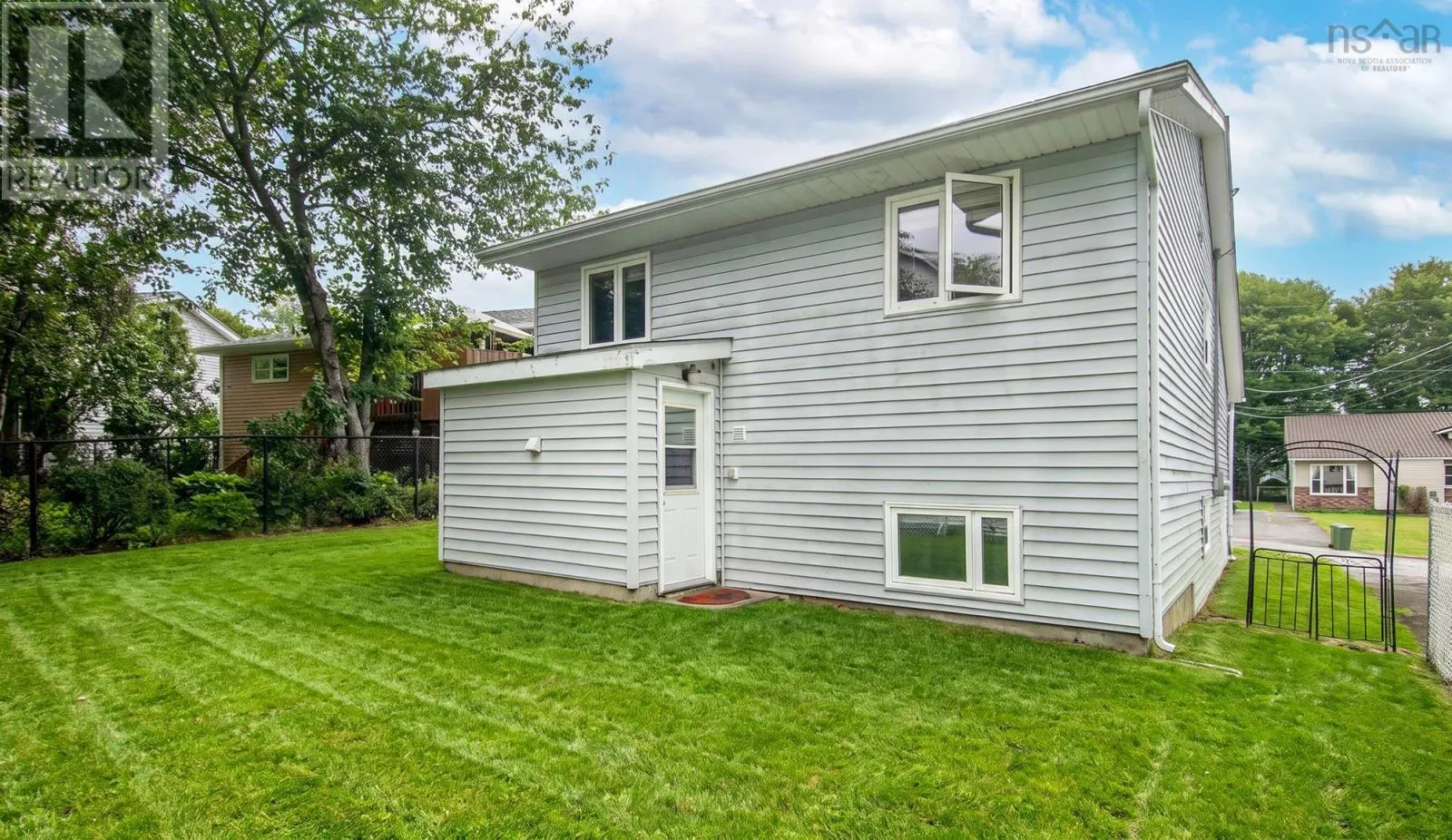 14 Noria Crescent