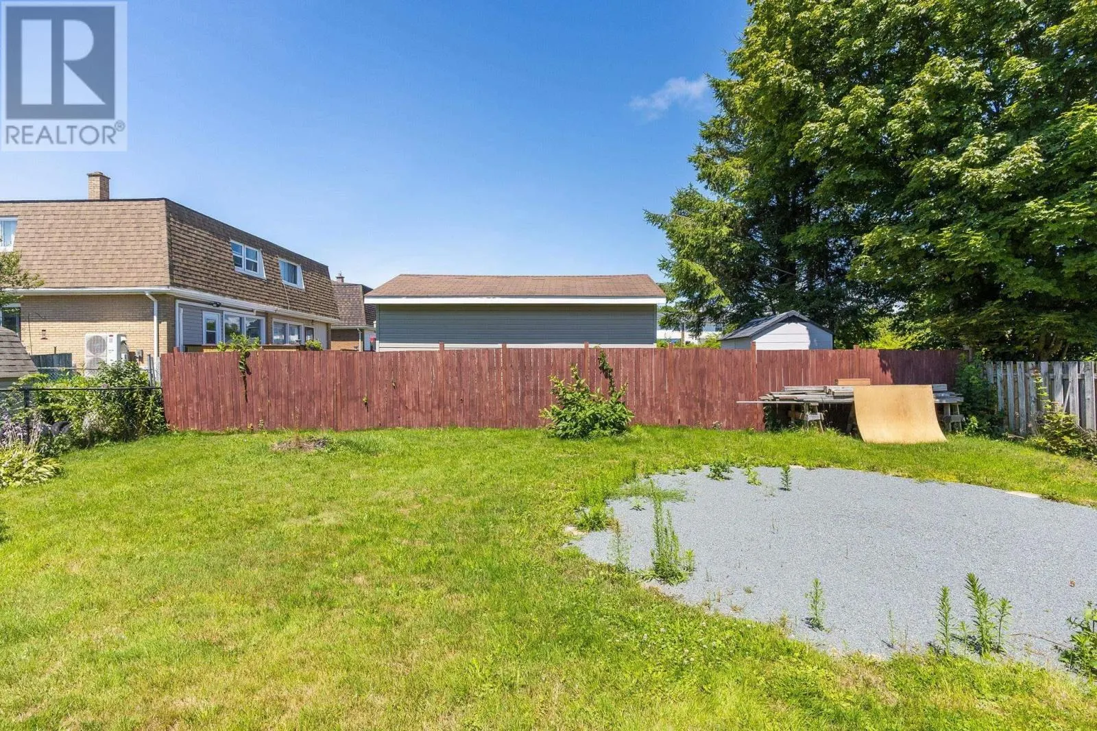 10 Westwood Drive