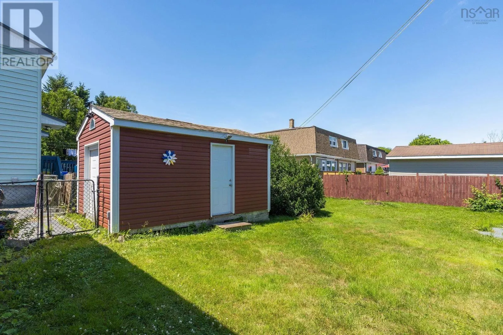 10 Westwood Drive