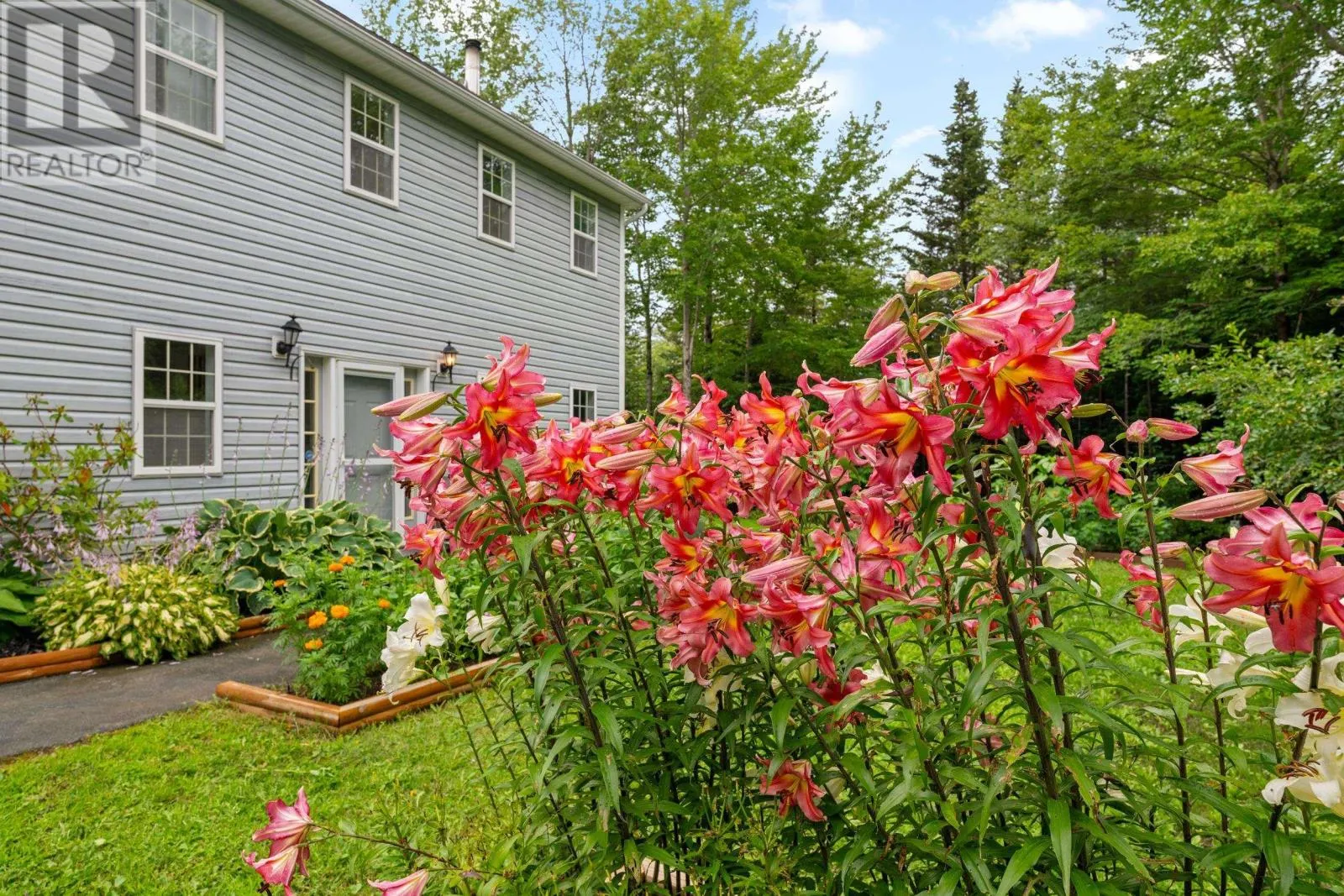 48 Wilcot Lane