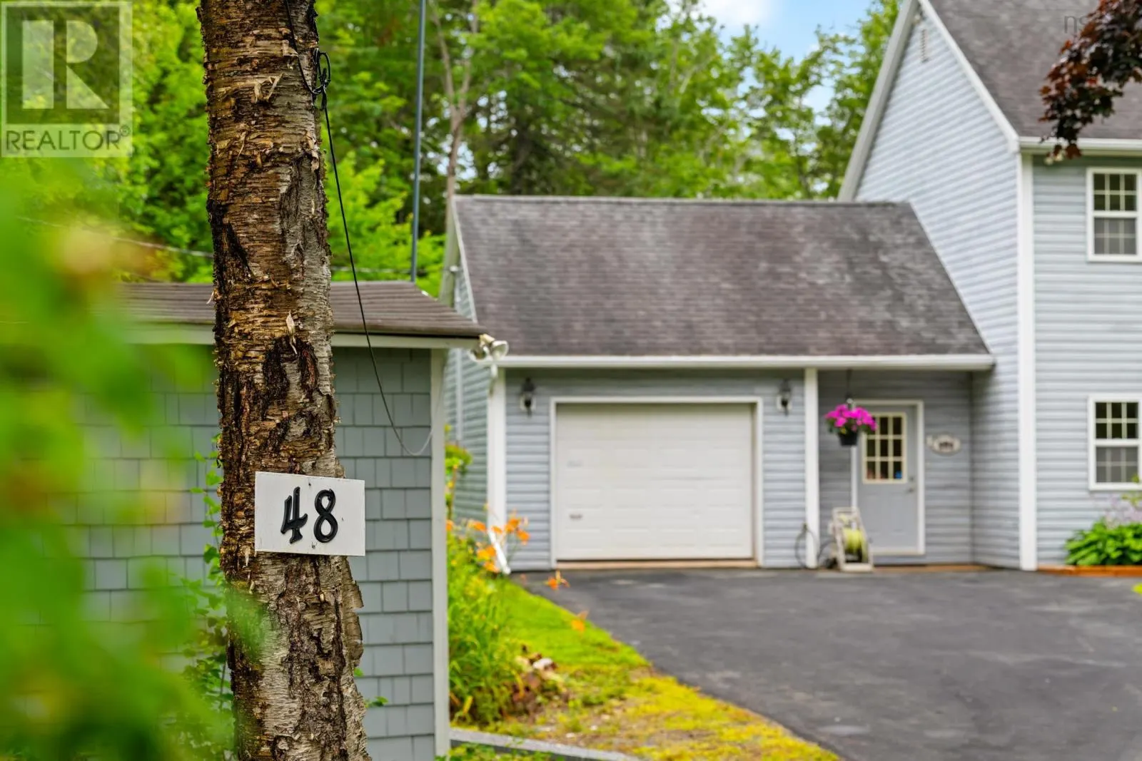 48 Wilcot Lane