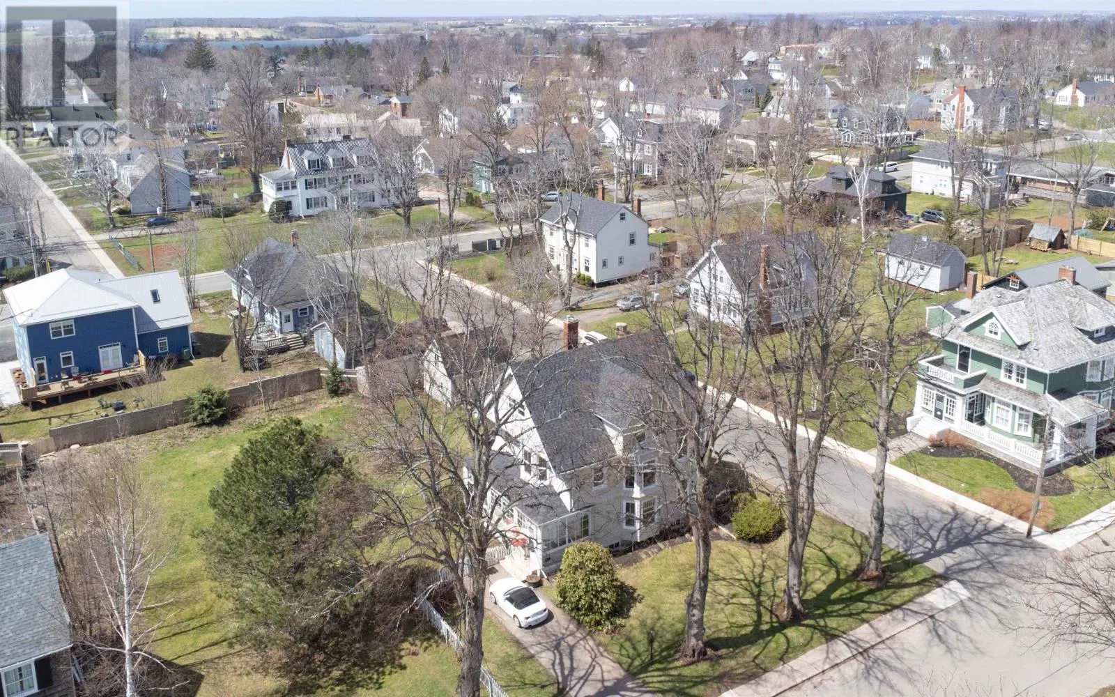 25 Greenfield Avenue