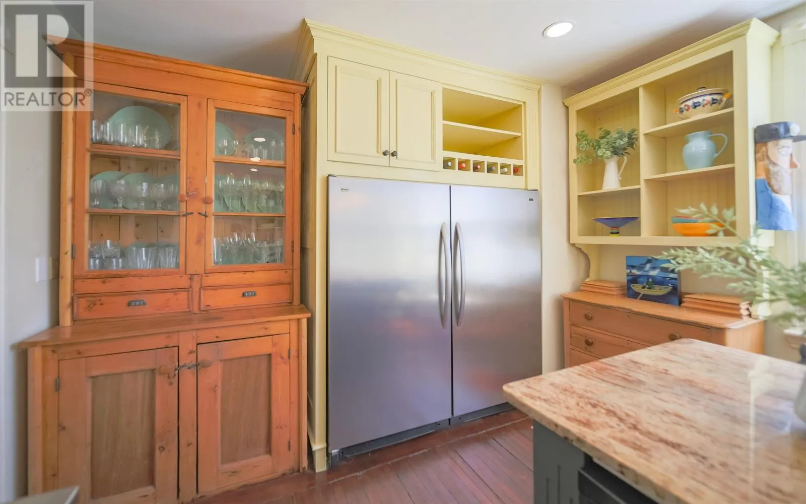 25 Greenfield Avenue