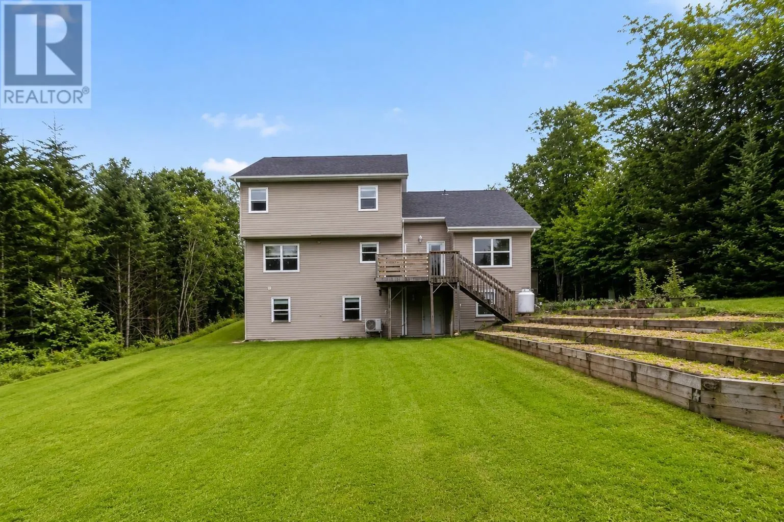 110 Gleneagles Drive