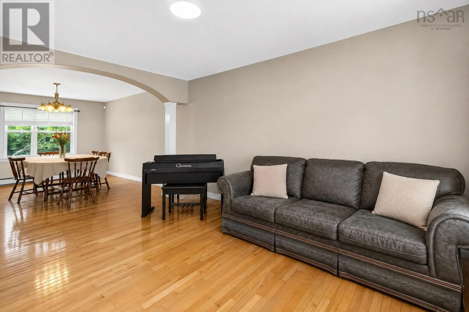 110 Gleneagles Drive