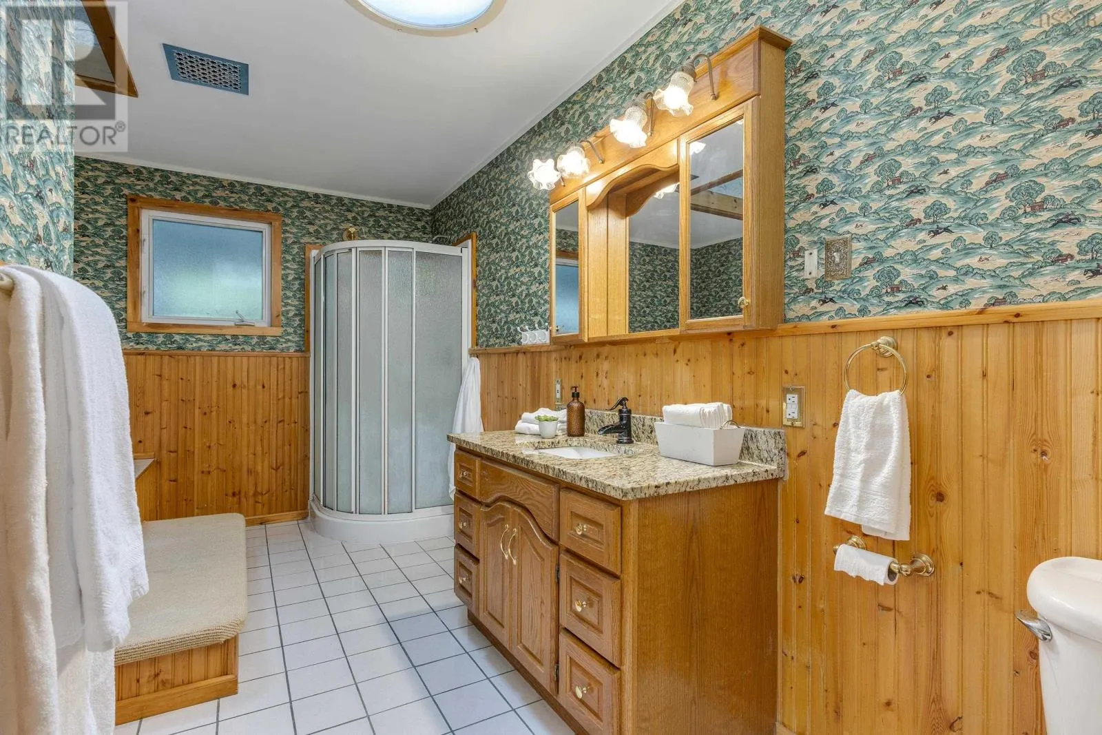 1645 St Margarets Bay Road