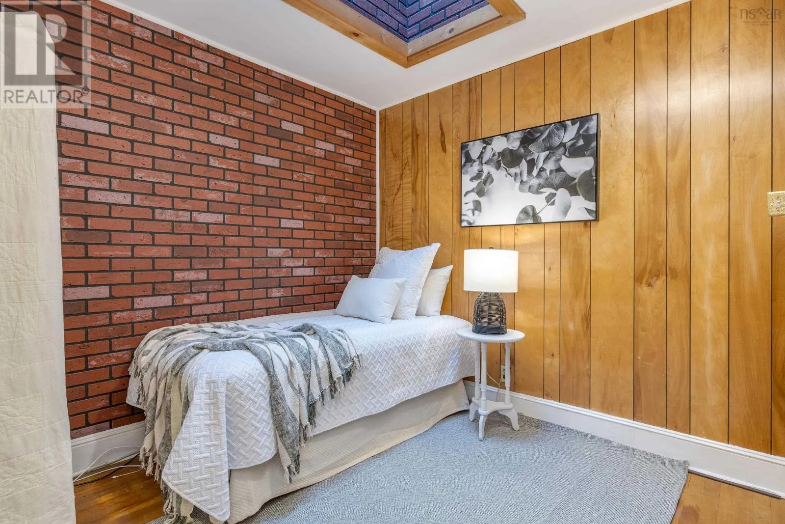 1645 St Margarets Bay Road