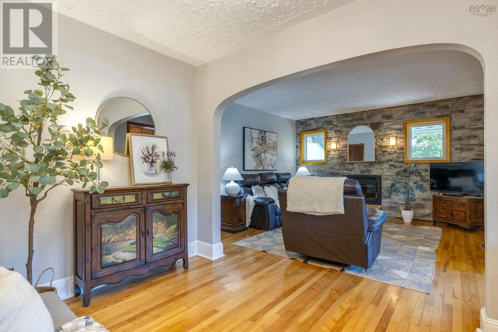 1645 St Margarets Bay Road