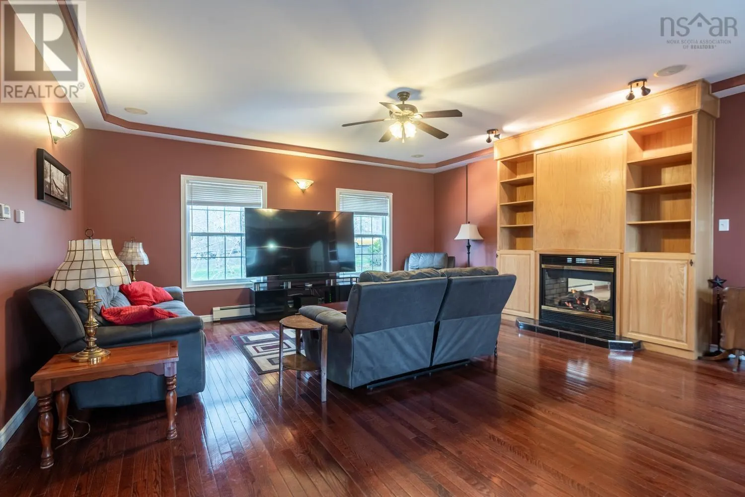 10 Sylvania Terrace