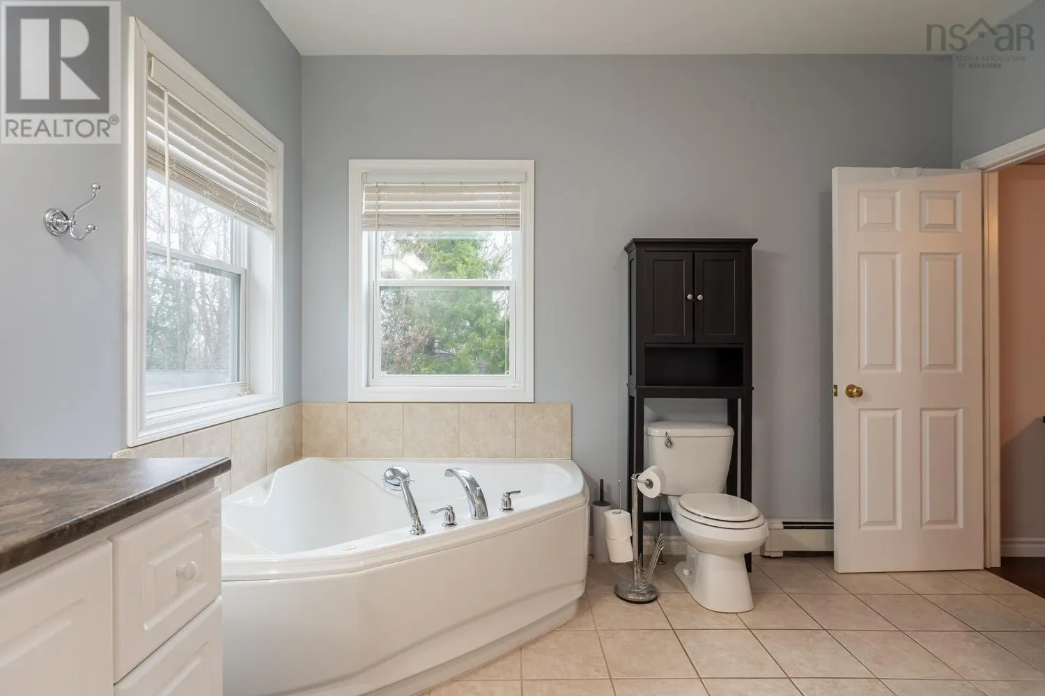 10 Sylvania Terrace