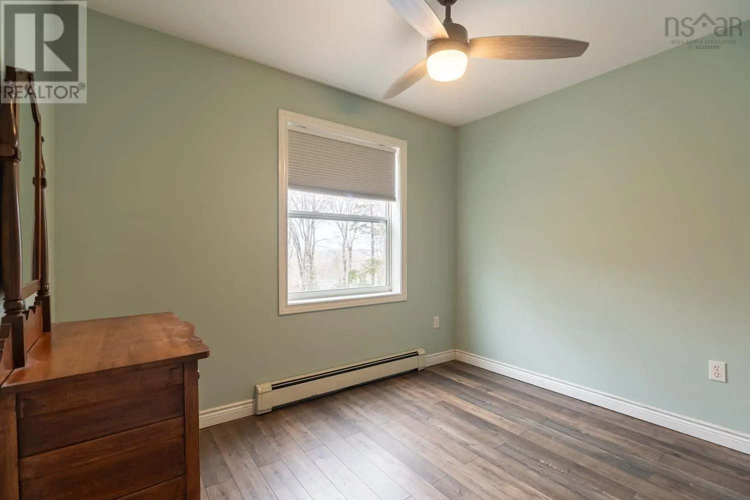 10 Sylvania Terrace