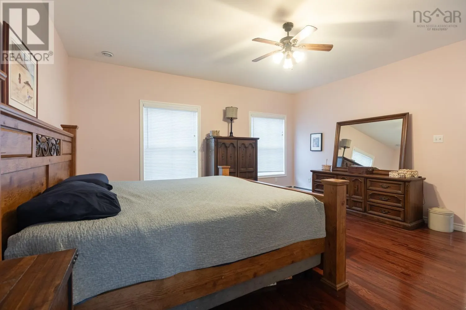 10 Sylvania Terrace