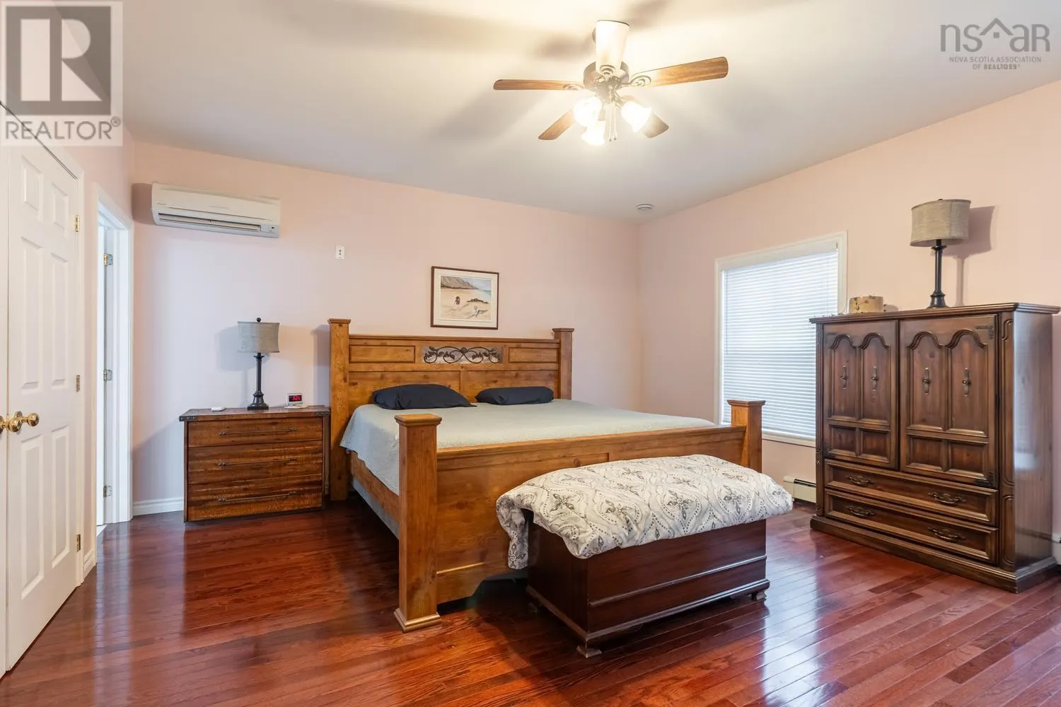 10 Sylvania Terrace