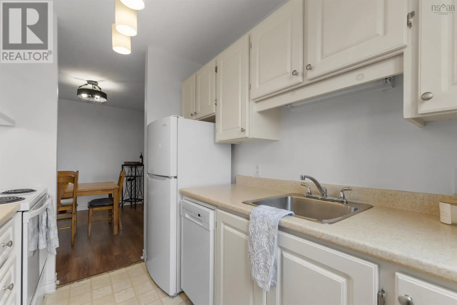 346 281 Windmill Road