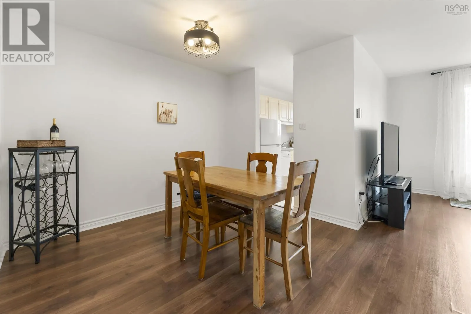 346 281 Windmill Road