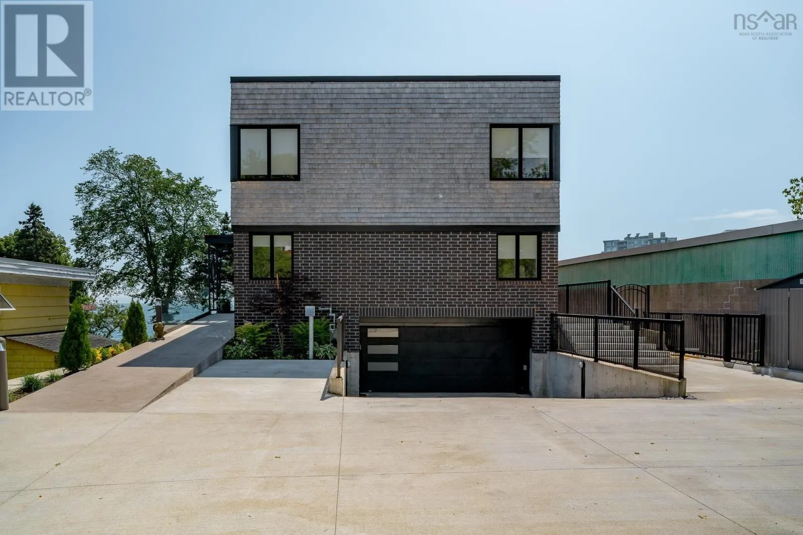 2 34 Hazelhurst Street