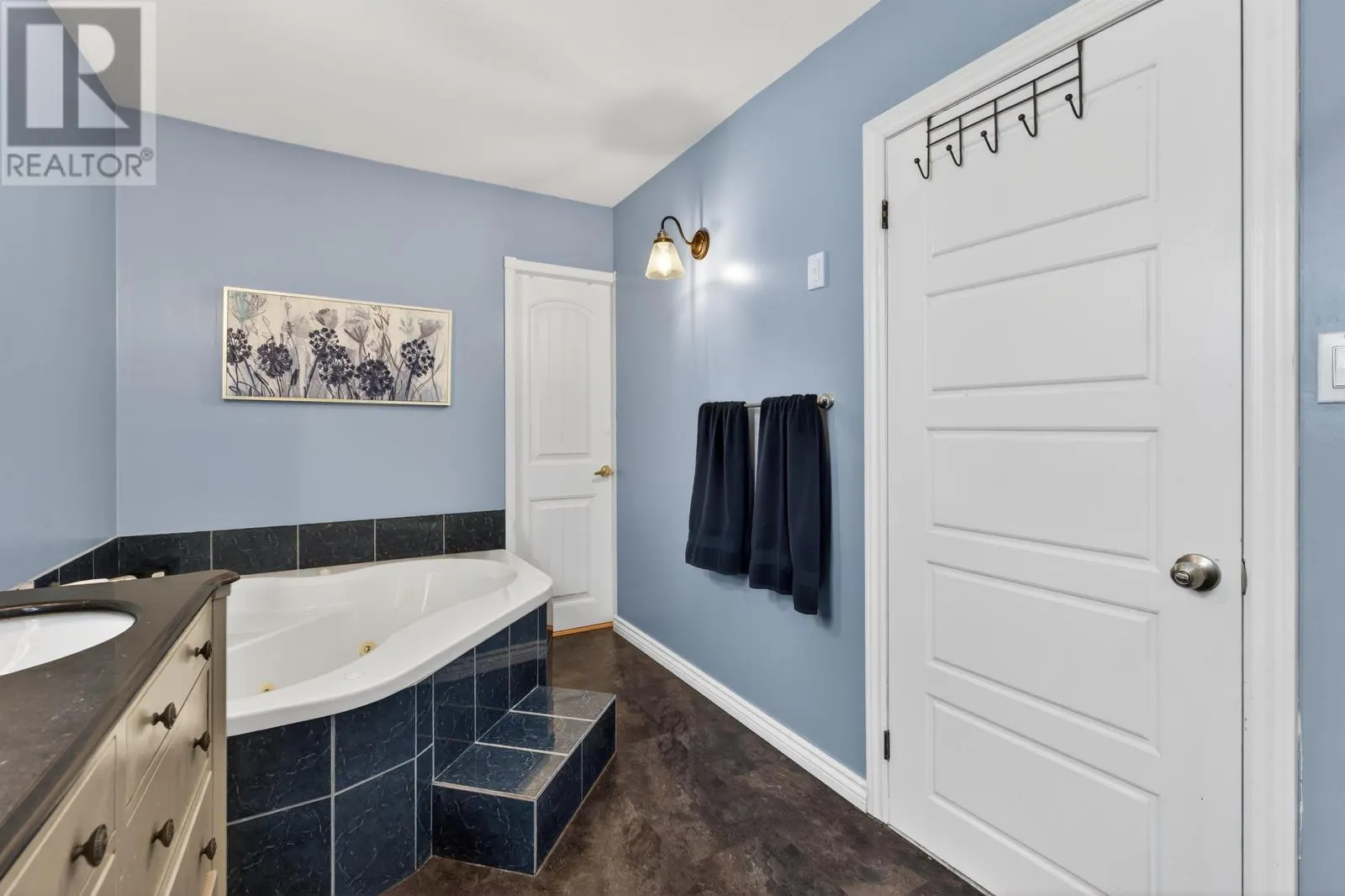 45 Meadowbank Road