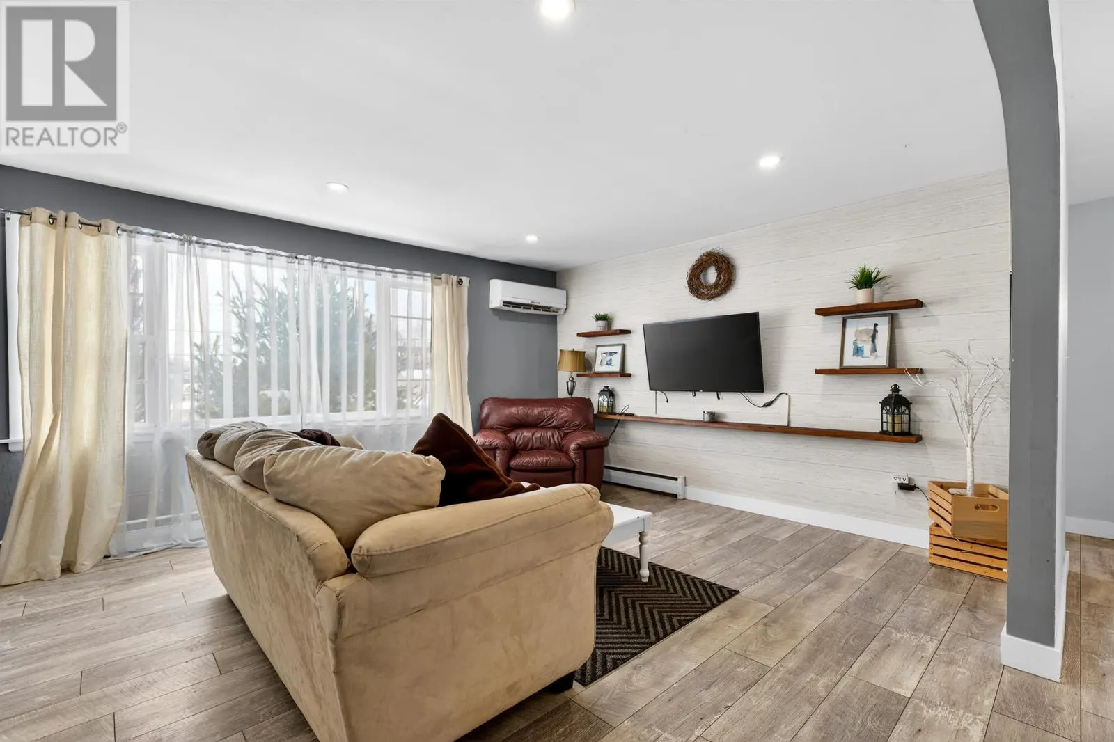 45 Meadowbank Road