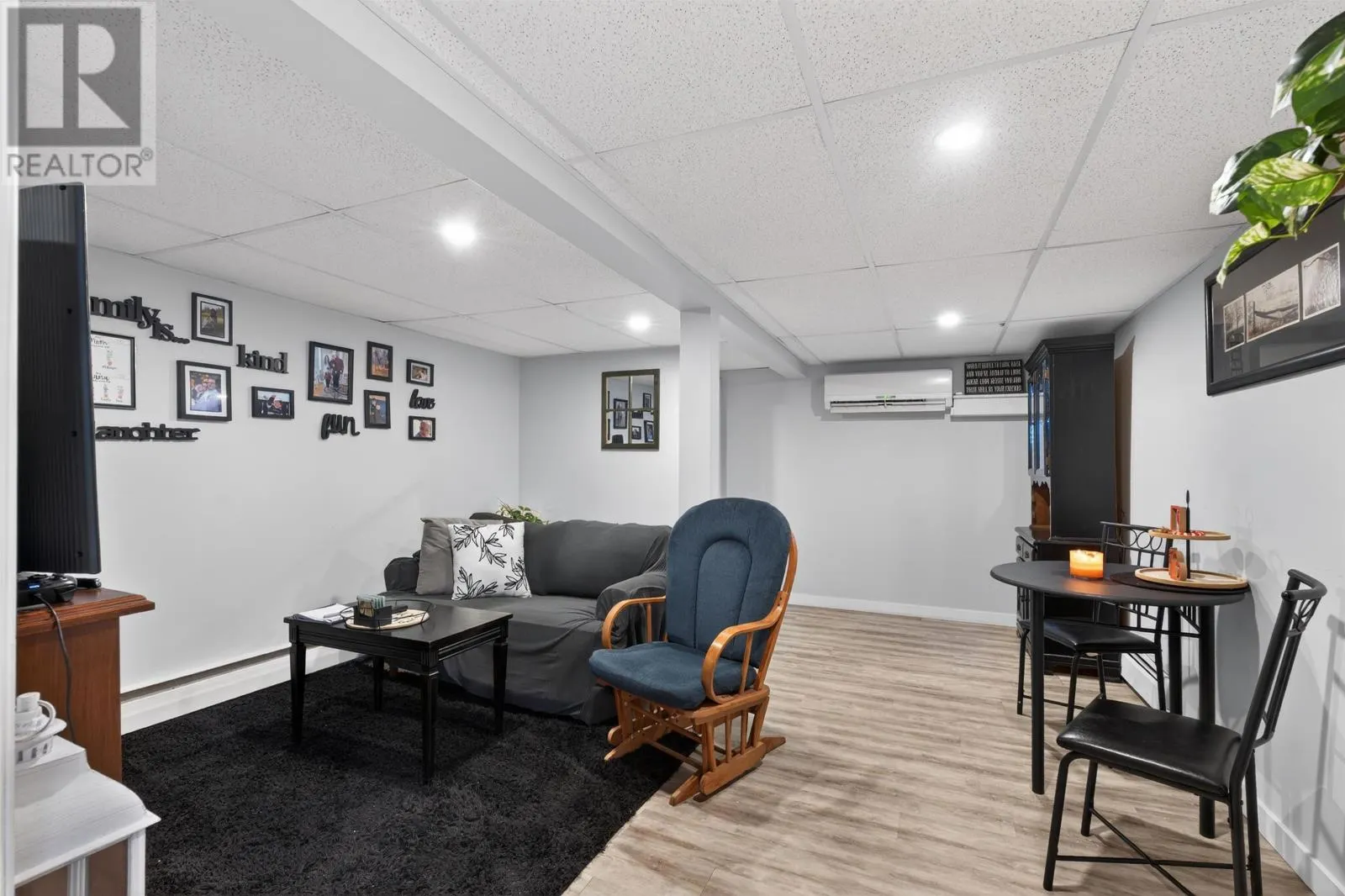 45 Meadowbank Road
