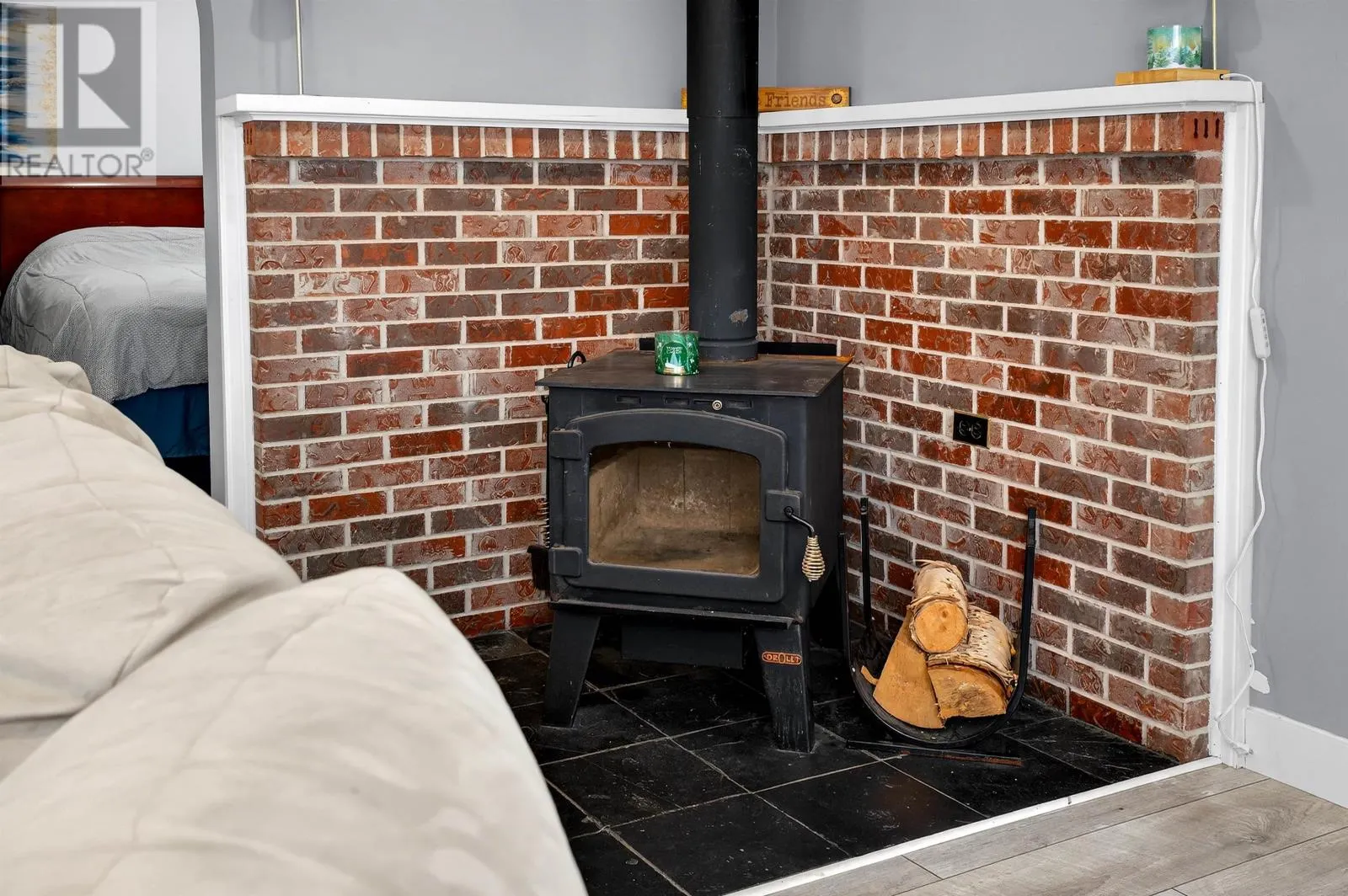 45 Meadowbank Road